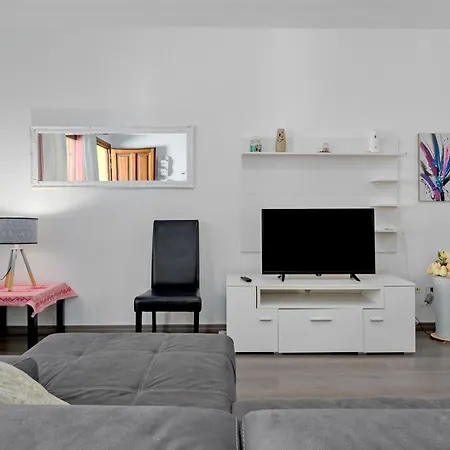 Francy House Appartement *